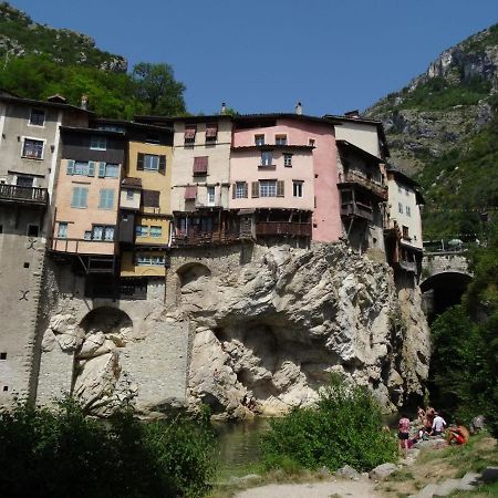 Logez Au Coeur Du Parc Du Vercors Saint-Laurent-en-Royans Екстер'єр фото